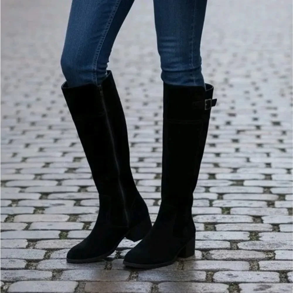 Born Fannar Suede Black Women's Size 9.5 M Tall Knee High Side Zip Riding Boots